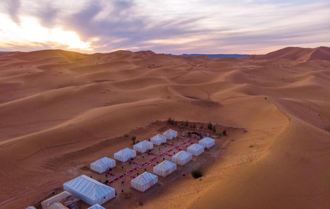 Silver Luxury Camp مرزوكة المظهر الخارجي الصورة
